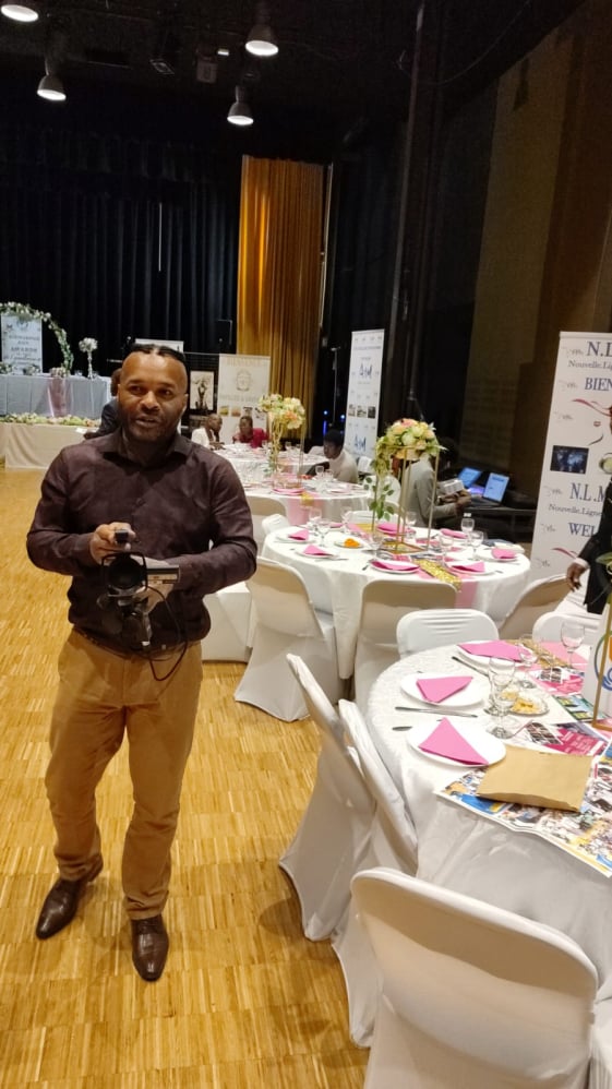 Mobirise Website Builder